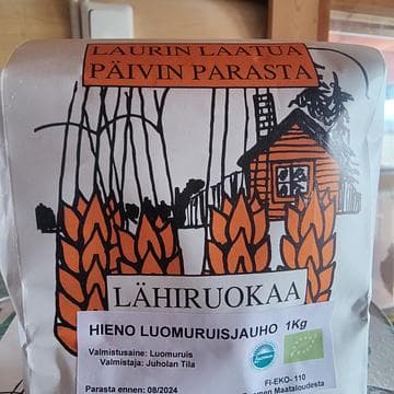 Juholan tilan hieno luomuruisjauho pakkauksessa